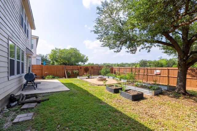 1001 Sweet Gum DR, Kyle, TX 78640