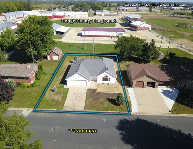 101 7th Street NE, Kasson, MN 55944