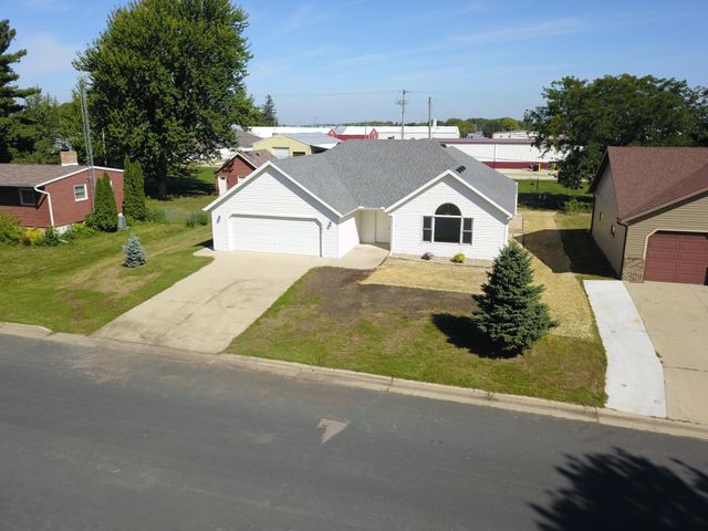 101 7th Street NE, Kasson, MN 55944