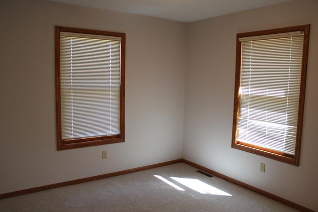 101 7th Street NE, Kasson, MN 55944