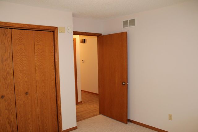 101 7th Street NE, Kasson, MN 55944