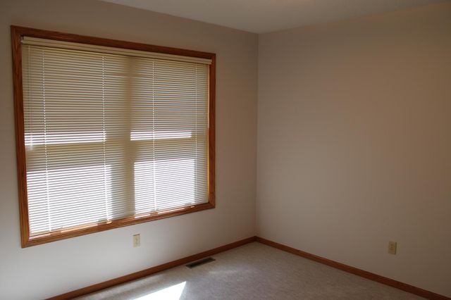 101 7th Street NE, Kasson, MN 55944
