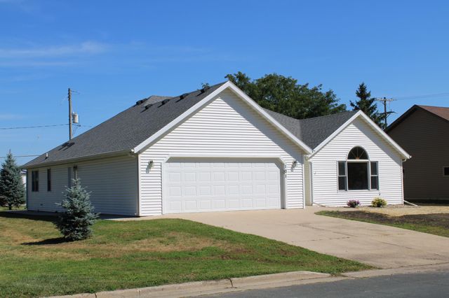 101 7th Street NE, Kasson, MN 55944