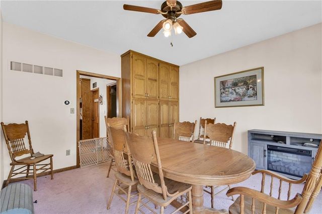 2431 S Ponca Avenue, Independence, MO 64057