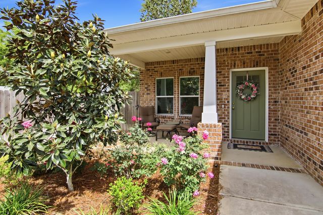 1571 Cedar Street, Niceville, FL 32578
