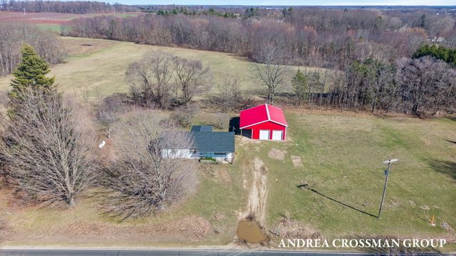 2027 64th Street, Fennville, MI 49408