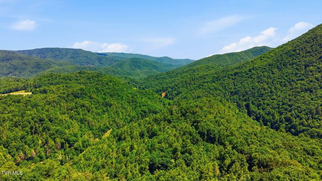 513 Raven Cliff Road, Erwin, TN 37650