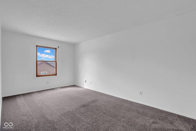 1847 Crystal Bay East Drive, Plainfield, IN 46168