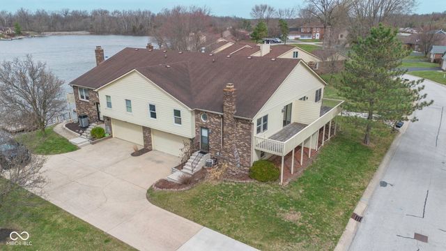 1847 Crystal Bay East Drive, Plainfield, IN 46168