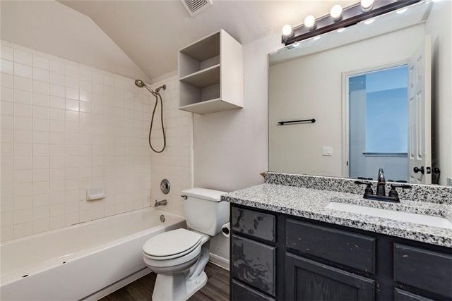 150 Bailey LOOP, Kyle, TX 78640