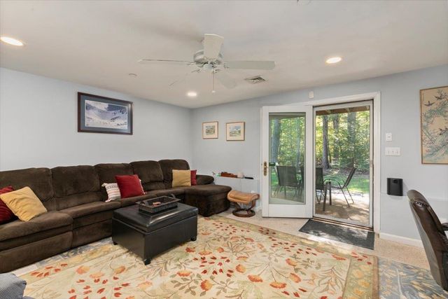 18 Snug Harbor Lane, Atkinson, NH 03811