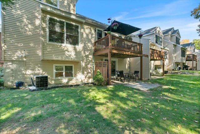 18 Snug Harbor Lane, Atkinson, NH 03811