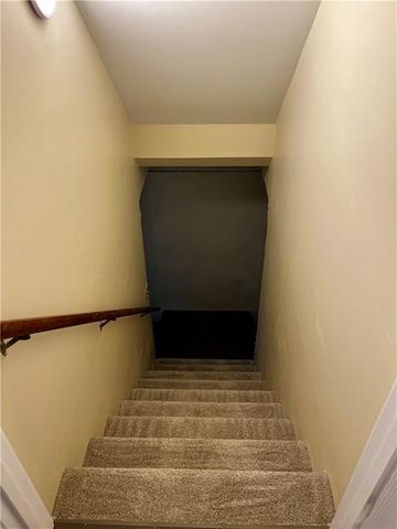 901 W Davis Street, Savannah, MO 64485