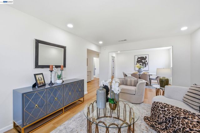 46718 Bradley St, Fremont, CA 94539
