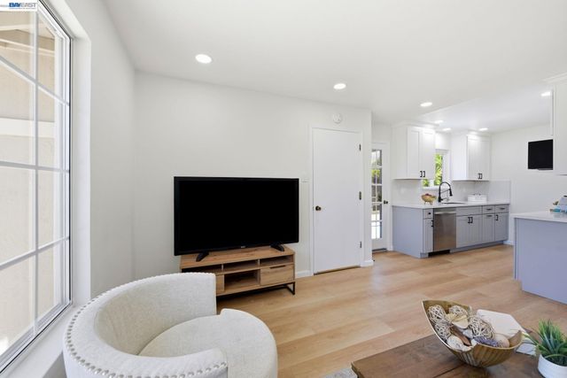 46718 Bradley St, Fremont, CA 94539