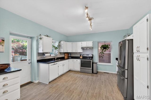 4161 Flad Avenue, St Louis, MO 63110