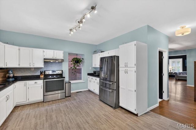 4161 Flad Avenue, St Louis, MO 63110