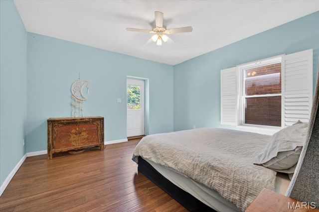 4161 Flad Avenue, St Louis, MO 63110