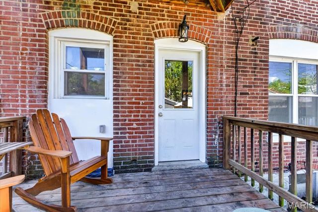 4161 Flad Avenue, St Louis, MO 63110