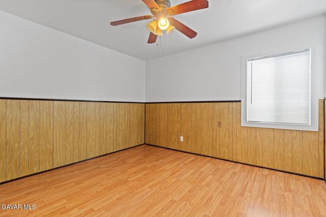 13260 Raven Street, Sylmar, CA 91342