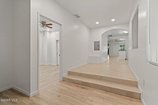 13260 Raven Street, Sylmar, CA 91342