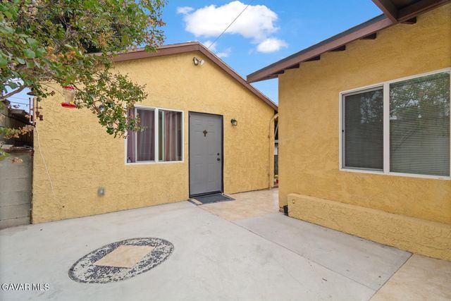 13260 Raven Street, Sylmar, CA 91342