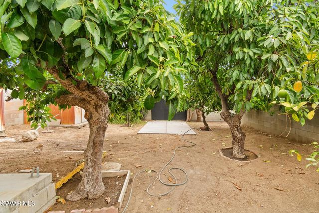 13260 Raven Street, Sylmar, CA 91342