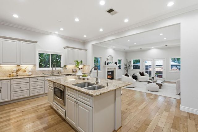 2286 Markham Avenue, San Jose, CA 95125