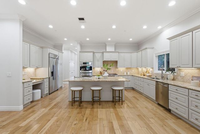 2286 Markham Avenue, San Jose, CA 95125