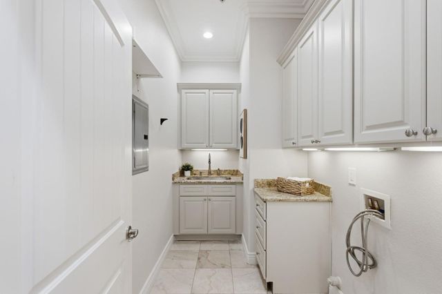 2286 Markham Avenue, San Jose, CA 95125