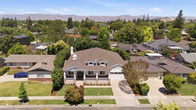 2286 Markham Avenue, San Jose, CA 95125