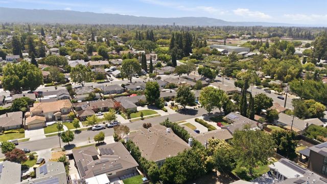 2286 Markham Avenue, San Jose, CA 95125