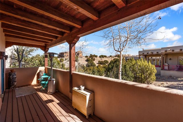 4 Calle Siete Casas, Santa Fe, NM 87507