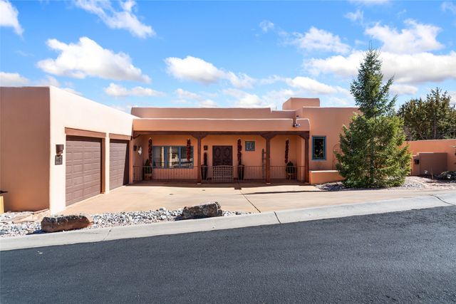 4 Calle Siete Casas, Santa Fe, NM 87507