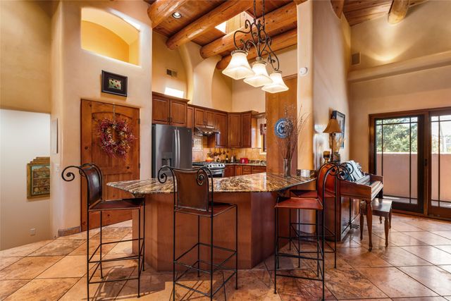 4 Calle Siete Casas, Santa Fe, NM 87507