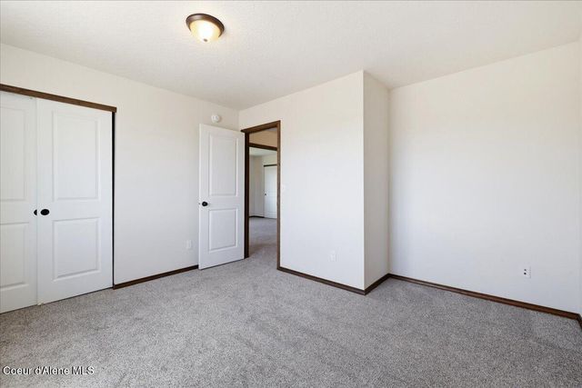 8081 N Woodworth ST, Post Falls, ID 83854