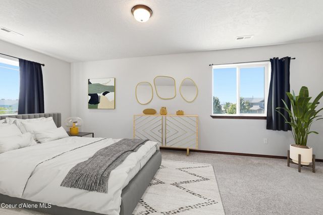 8081 N Woodworth ST, Post Falls, ID 83854