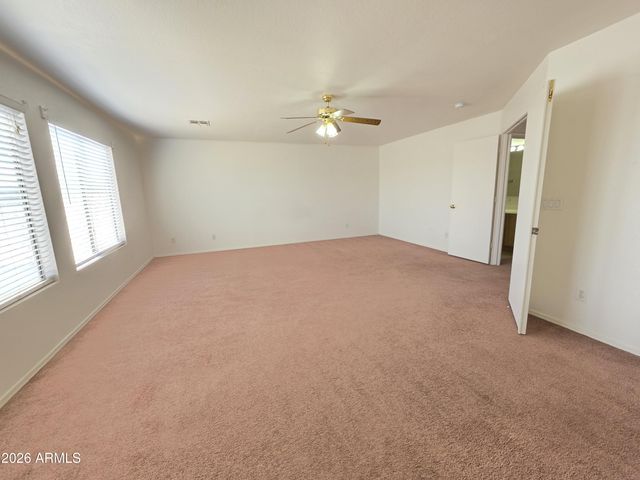 30469 N PLANTATION Drive, San Tan Valley, AZ 85143