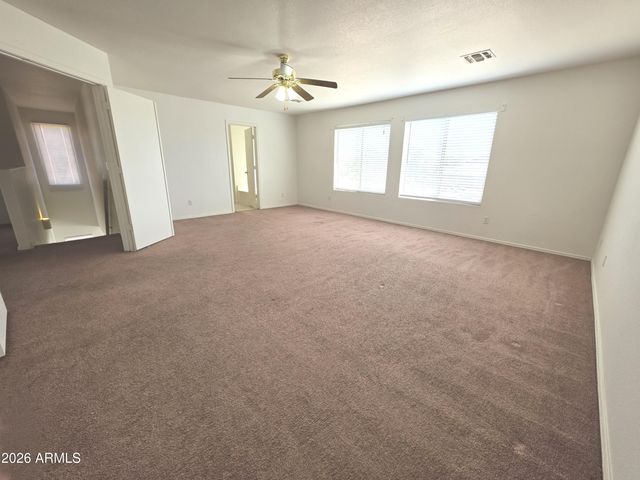 30469 N PLANTATION Drive, San Tan Valley, AZ 85143