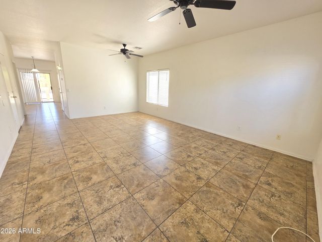30469 N PLANTATION Drive, San Tan Valley, AZ 85143