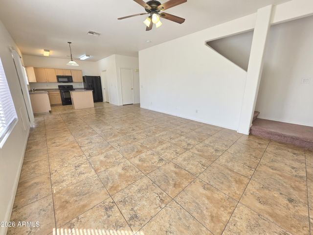 30469 N PLANTATION Drive, San Tan Valley, AZ 85143