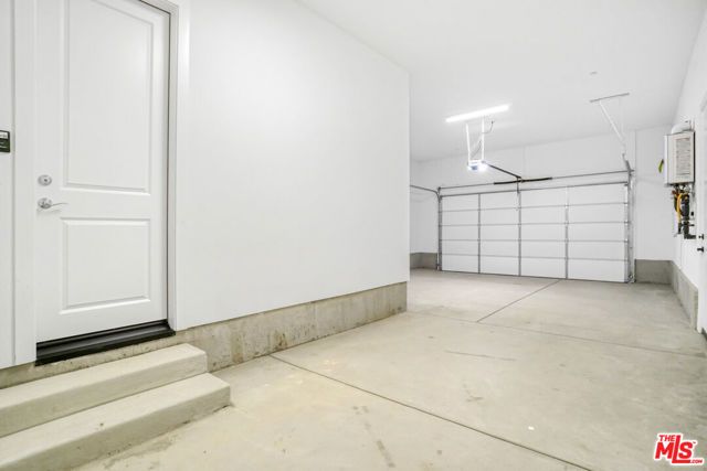 20534 Edgewood Court, Chatsworth (los Angeles), CA 91311