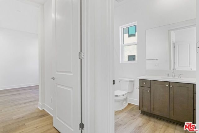 20534 Edgewood Court, Chatsworth (los Angeles), CA 91311