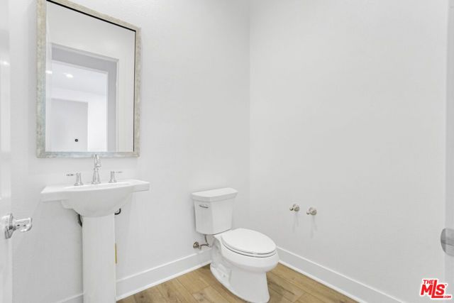 20534 Edgewood Court, Chatsworth (los Angeles), CA 91311