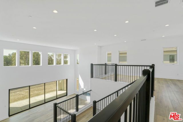 20534 Edgewood Court, Chatsworth (los Angeles), CA 91311
