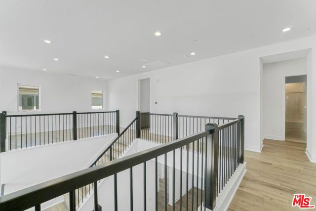 20534 Edgewood Court, Chatsworth (los Angeles), CA 91311