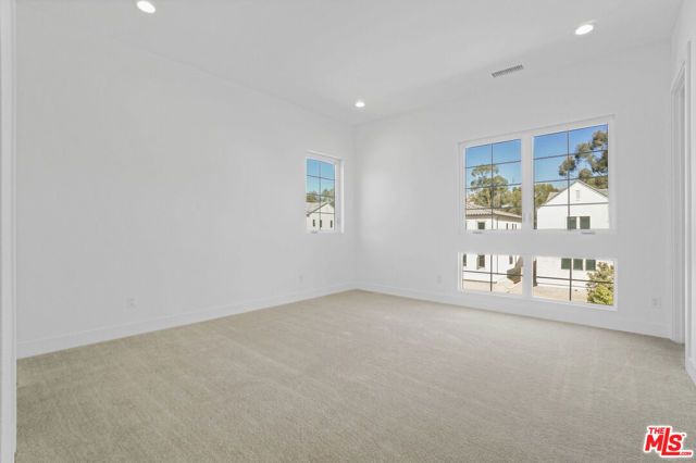 20534 Edgewood Court, Chatsworth (los Angeles), CA 91311