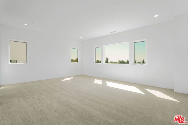 20534 Edgewood Court, Chatsworth (los Angeles), CA 91311
