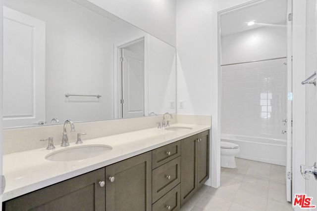 20534 Edgewood Court, Chatsworth (los Angeles), CA 91311