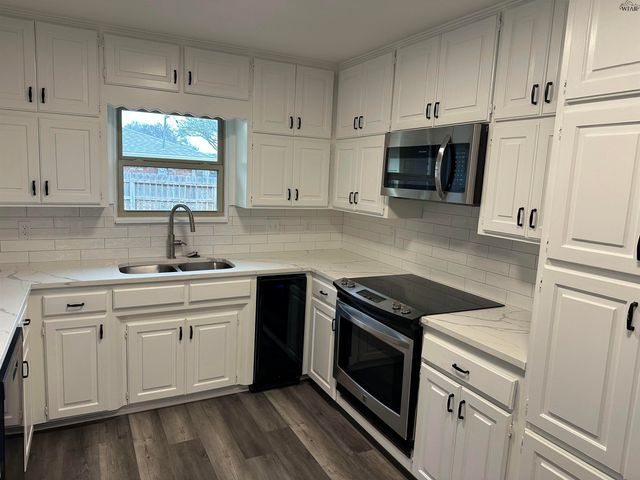 4505 MEADOWBROOK DRIVE, Wichita Falls, TX 76308